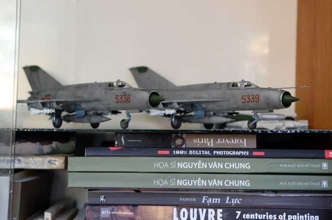 Bộ sưu tập tàu sân bay, tên lửa SAM cực hiếm ở Hà Nội - ảnh 17