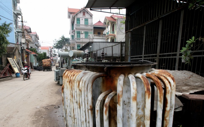 Làng chuyên 'xẻ thịt' máy bay, xe quân sự ở Việt Nam - ảnh 11