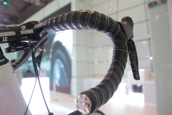 Ngắm chiếc xe đạp Lexus giá 400 triệu đồng tại Việt Nam - ảnh 6