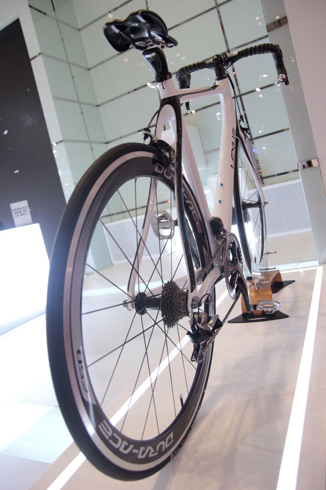 Ngắm chiếc xe đạp Lexus giá 400 triệu đồng tại Việt Nam - ảnh 2