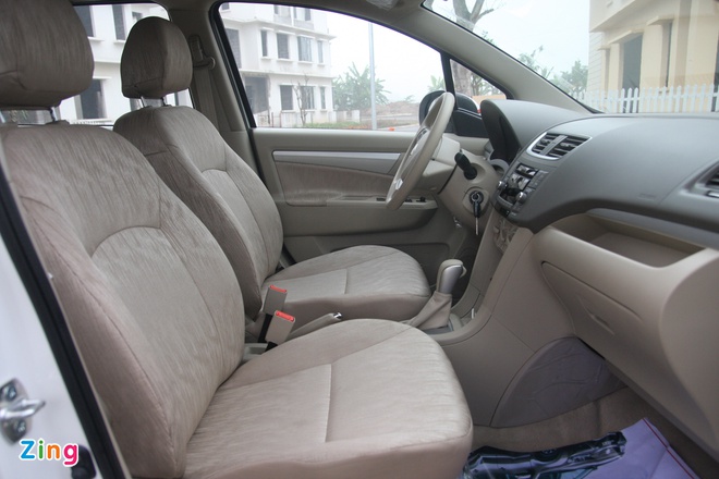 Suzuki Ertiga - tân binh xe 7 chỗ giá 599 triệu cho gia đình - ảnh 3