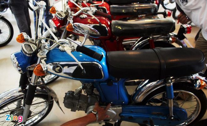 Khám phá bộ sưu tập hàng trăm chiếc xe máy cổ tại Sài Gòn - ảnh 1