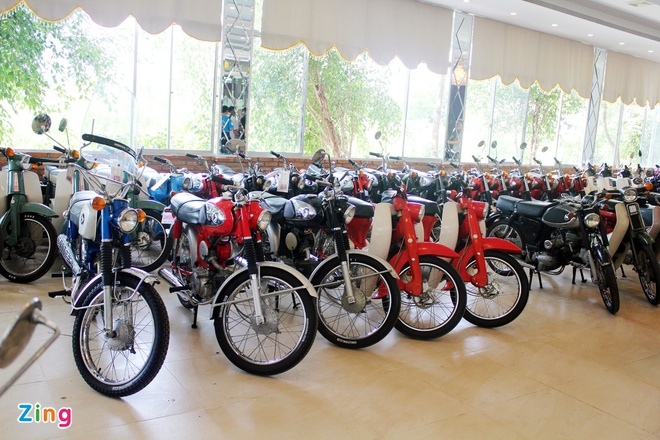Khám phá bộ sưu tập hàng trăm chiếc xe máy cổ tại Sài Gòn - ảnh 5