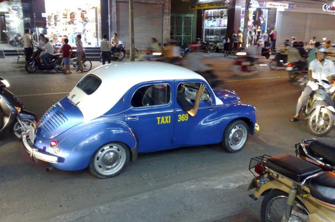 Hình ảnh xe taxi ở Sài Gòn trước giải phóng - ảnh 11