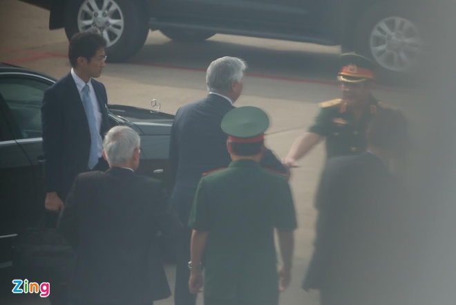 Bộ trưởng Quốc phòng Nhật Bản thăm quân cảng Cam Ranh - ảnh 1