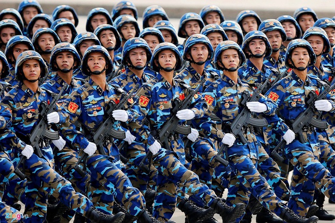 'Con trai tôi sẵn sàng trở thành phi công quân sự' - ảnh 3