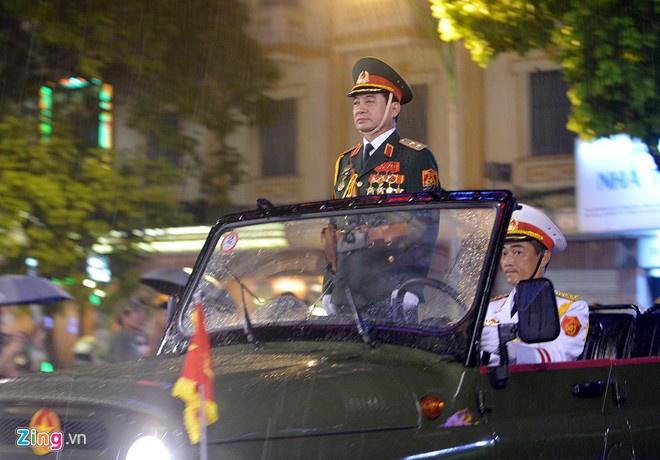 'Con trai tôi sẵn sàng trở thành phi công quân sự' - ảnh 2