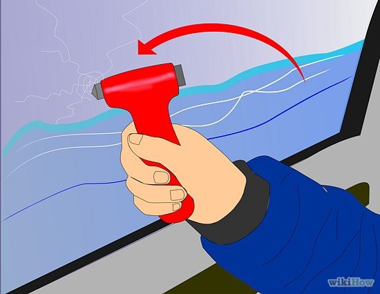 Làm gì để thoát khỏi xe hơi đang chìm ? - ảnh 4