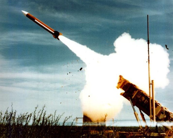 Những vũ khí khí tài của Mỹ đang đắt hàng trên thế giới - ảnh 8