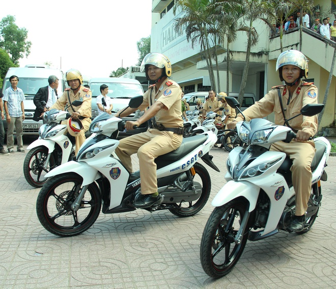 CSGT Nghệ An, Thái Bình đi mẫu xe đặc biệt của Yamaha - ảnh 7