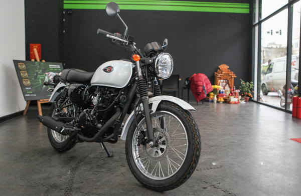 Triệu hồi mô tô phân khối lớn Kawasaki W175 do lỗi trục khuỷ động cơ
