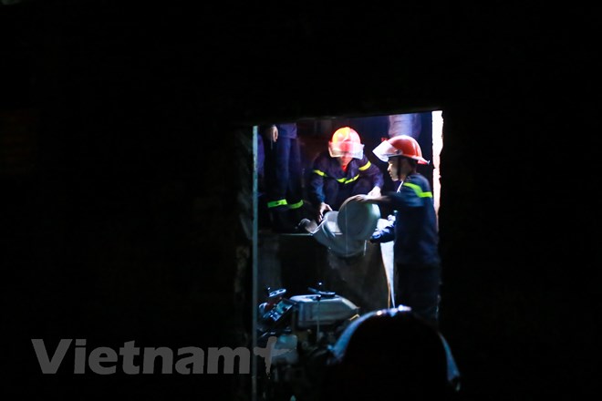 Hà Nội: Một ngôi chùa cổ ở Tây Hồ bị thiêu rụi trong đêm - ảnh 5