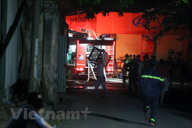 Hà Nội: Một ngôi chùa cổ ở Tây Hồ bị thiêu rụi trong đêm - ảnh 7