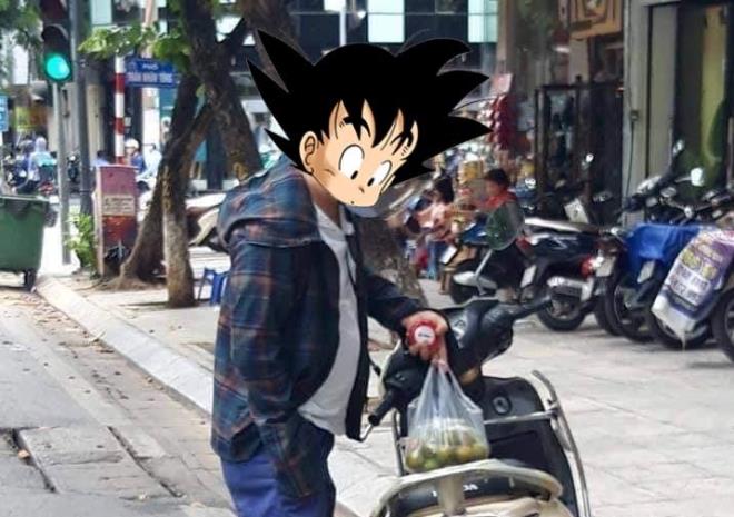 Người đàn ông mang cân đi chợ khiến dân mạng 'chia phe' tranh cãi - 2