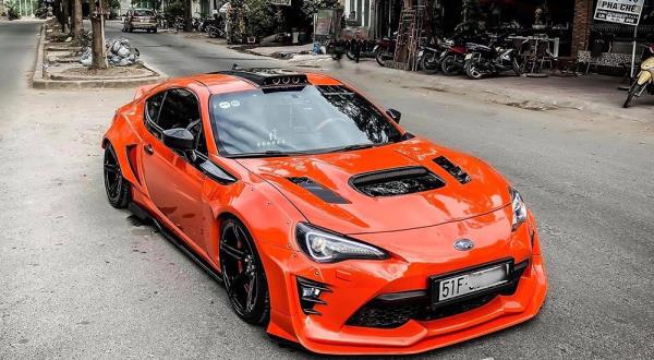 Dân chơi chi vài trăm triệu biến chiếc Subaru BR thành hàng độc - 8