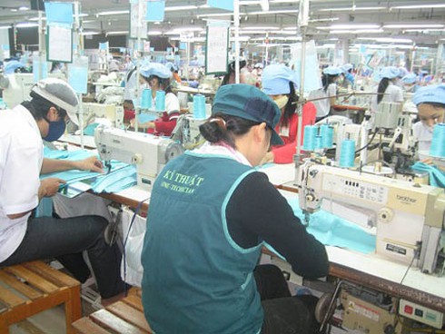 Thấp thỏm đón kỳ nghỉ Tết dài - ảnh 2