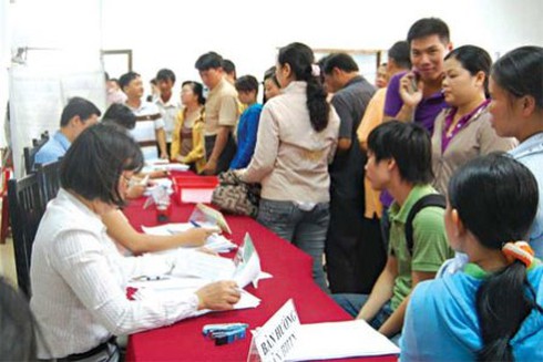 Người thất nghiệp tiếp tục tăng mạnh - ảnh 1