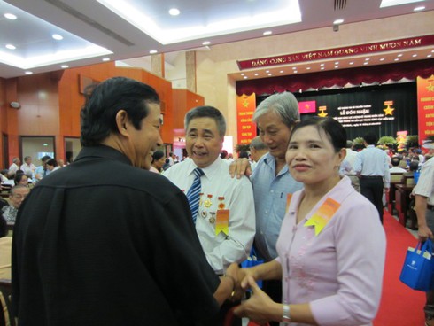 “Anh Ba già! Em Thắng nè, lính thông tin của anh nè!