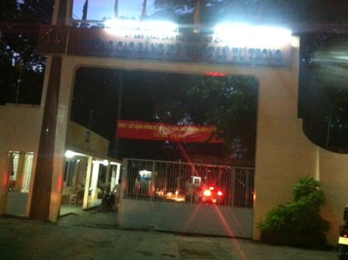 “Giải thể trường THPT Lý Tự Trọng là phản giáo dục