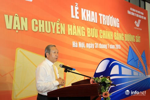 Khai trương tuyến vận chuyển hàng bưu chính bằng đường sắt - ảnh 1