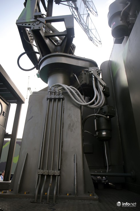 Cận cảnh đài radar VRS-2DM do Viettel sản xuất - ảnh 6