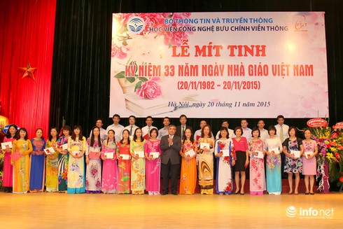 Học viện Bưu chính Viễn thông kỷ niệm 33 năm ngày nhà giáo Việt Nam - ảnh 2