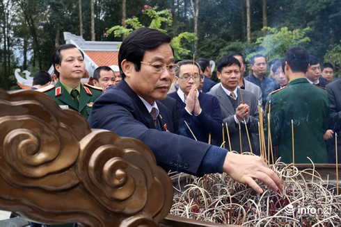 Bộ TT&TT tặng hệ thống âm thanh cho BQL Lăng Chủ tịch Hồ Chí Minh - ảnh 7