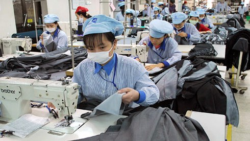 Thừa tiền, ngân hàng gửi ra nước ngoài 2,5 tỷ USD - ảnh 1
