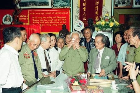 Đại tướng Võ Nguyên Giáp: Những hình ảnh xúc động về Đại tướng của nhân dân - ảnh 5