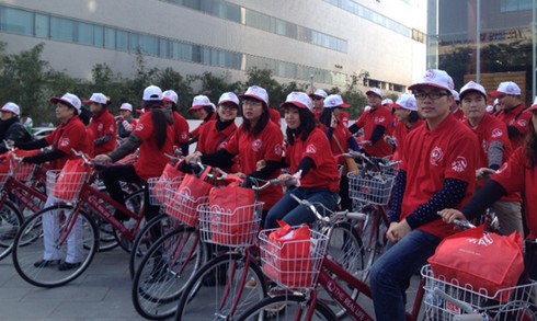 Gây quỹ giúp trẻ em nghèo có xe đạp đến trường - ảnh 1