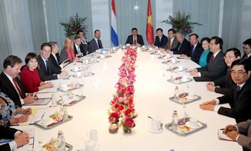 Thủ tướng và 20 cuộc tiếp xúc tại Hội nghị Thượng đỉnh hạt nhân - ảnh 2