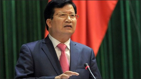 Bộ trưởng Xây dựng: Dừng gần 800 dự án, giá BĐS không giảm - ảnh 1