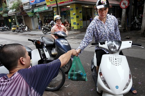 Độc nhất Hà thành: Hàng chè năm bán 1 mùa, ngày bán 1 giờ - ảnh 7
