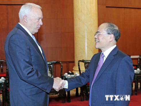 Mỹ ủng hộ quan điểm của Việt Nam về vấn đề Biển Đông - ảnh 1