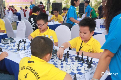 Vinhomes tổ chức loạt sự kiện chào mừng Giải phóng Thủ đô - ảnh 2