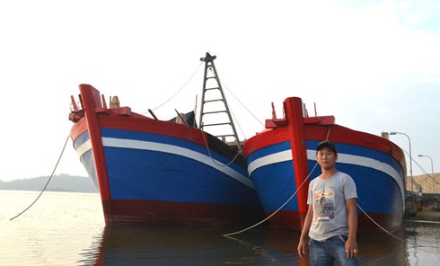 Chi chục tỷ đóng tàu to