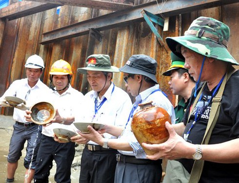 Những kho báu triệu đô từng chìm dưới đáy biển Việt Nam - ảnh 4