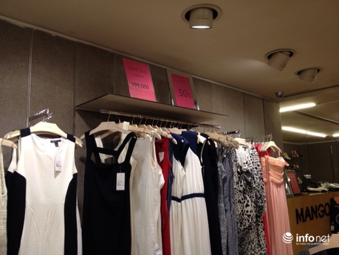 Tràng Tiền Plaza hết thời độc tôn khách VIP, hàng hiệu - ảnh 3