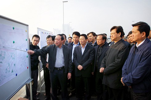 Thủ tướng kiểm tra tiến độ 3 công trình lớn của Hà Nội - ảnh 1