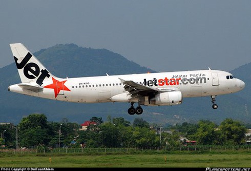 Khách dọa mang mìn lên máy bay JetstarPacific - ảnh 1