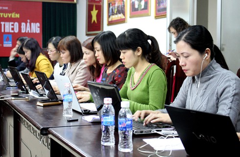 Tọa đàm trực tuyến “Mãi mãi niềm tin theo Đảng” - ảnh 22