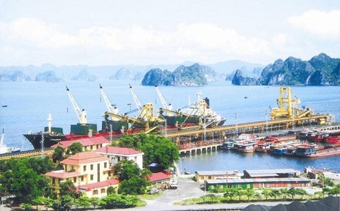 Sự im lặng đáng nể của Bầu Hiển - ảnh 1