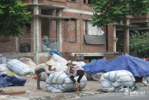 Dự án nghìn tỷ như khu ổ chuột giữa lòng Hà Nội - ảnh 1