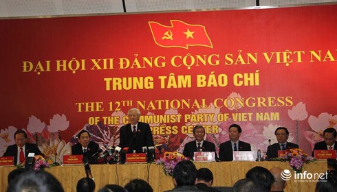 Tổng Bí thư Nguyễn Phú Trọng: 