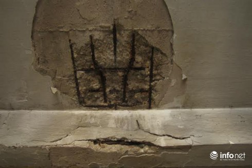 Hà Nội: Ở chung cư cũ nát phải cực