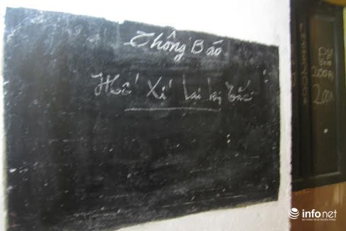 Hà Nội: Ở chung cư cũ nát phải cực