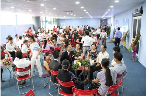 Hà Nội: Đa cấp bán hàng cho trẻ em cao gấp 82 lần giá nhập - ảnh 1