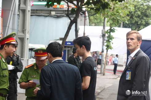 Tổng thống Barack Obama đã tới TP.HCM - ảnh 15