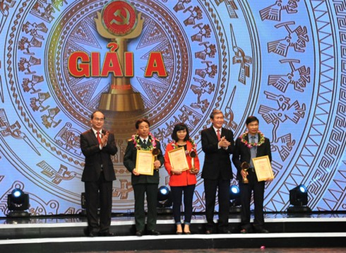 Trao giải báo chí toàn quốc về xây dựng Đảng - ảnh 2