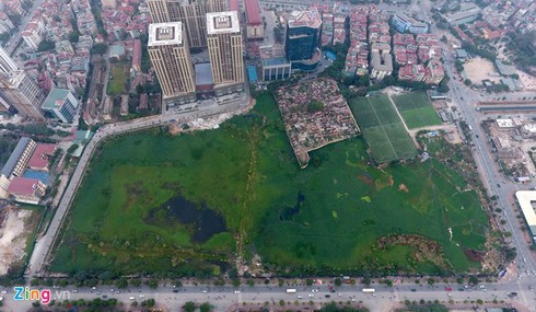 Cư dân Home City lo chung cư không có đường vào - ảnh 1